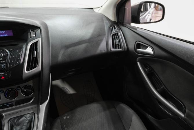 Ford Focus III с пробегом 2011 года, цена 779 000 рублей, 302000 км, седан, Автокод Объявления