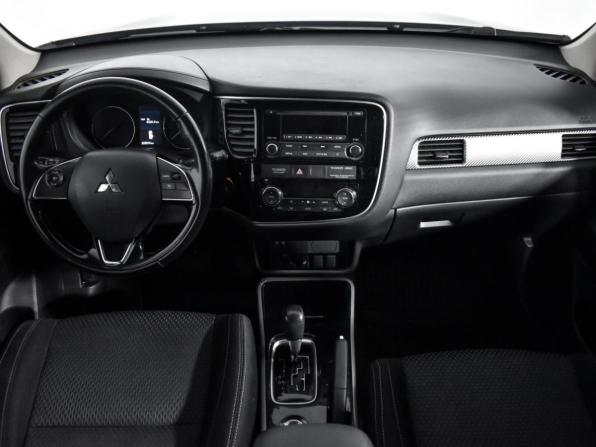 Mitsubishi Outlander III Рестайлинг 2 с пробегом 2017 года, цена 1 339 000 рублей, 223000 км, внедорожник, Автокод Объявления