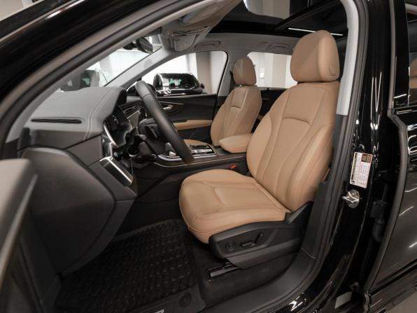 Audi Q7 II (4M) Рестайлинг 2 с пробегом 2025 года, цена 10 950 000 рублей, 5161 км, внедорожник, Автокод Объявления