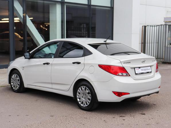 Hyundai Solaris I Рестайлинг с пробегом 2015 года, цена 930 000 рублей, 185692 км, седан, Автокод Объявления