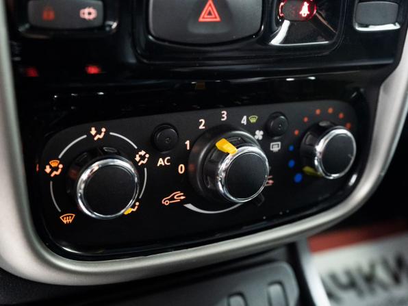 Renault Duster I с пробегом 2014 года, цена 950 000 рублей, 152584 км, внедорожник, Автокод Объявления