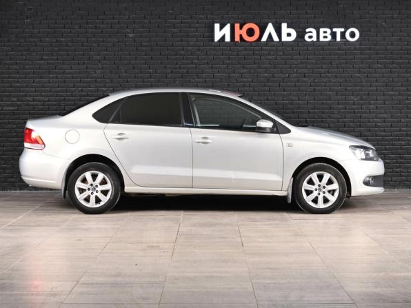 Volkswagen Polo V с пробегом 2011 года, цена 618 000 рублей, 219795 км, седан, Автокод Объявления