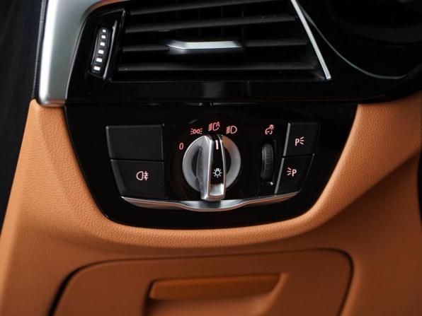 BMW 5 серии VII (G30/G31/G38) Рестайлинг с пробегом 2020 года, цена 3 998 055 рублей, 86324 км, седан, Автокод Объявления