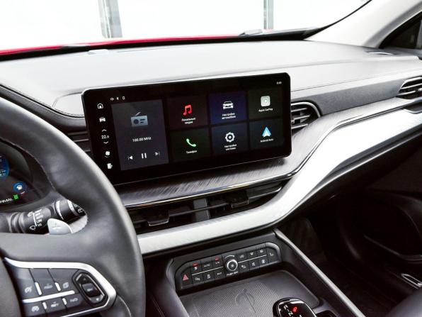 Haval F7 I Рестайлинг с пробегом 2023 года, цена 2 599 000 рублей, 8982 км, внедорожник, Автокод Объявления