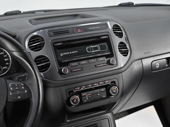 Volkswagen Tiguan I Рестайлинг с пробегом 2012 года, цена 849 000 рублей, 147000 км, внедорожник, Автокод Объявления