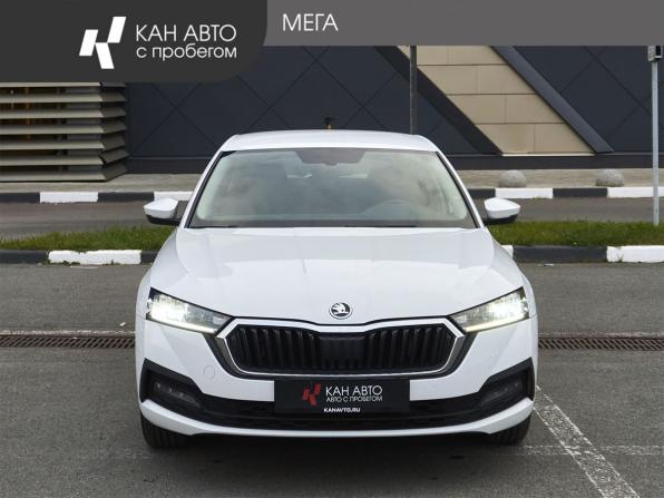 Skoda Octavia IV (A8) с пробегом 2021 года, цена 2 386 000 рублей, 92970 км, лифтбек, Автокод Объявления