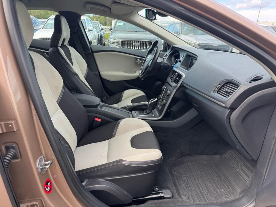 Volvo V40 Cross Country I Москва  - изображение 13