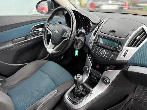 Chevrolet Cruze I с пробегом 2012 года, цена 662 000 рублей, 151259 км, хэтчбек, Автокод Объявления