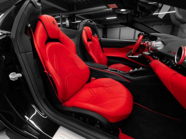 Ferrari 812 с пробегом 2020 года, цена 46 316 000 рублей, 3484 км, родстер, Автокод Объявления