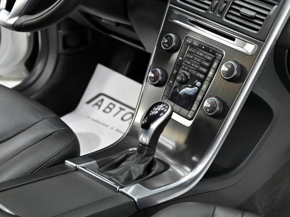 Volvo XC60 I Рестайлинг с пробегом 2014 года, цена 1 419 000 рублей, 127937 км, внедорожник, Автокод Объявления
