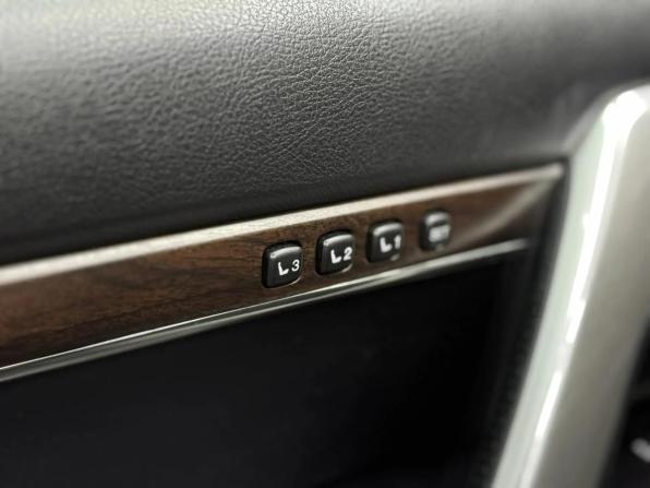 Toyota Land Cruiser 200 Series Рестайлинг 2 с пробегом 2019 года, цена 7 997 000 рублей, 130780 км, внедорожник, Автокод Объявления
