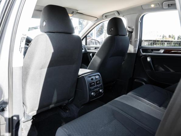 Volkswagen Touareg II с пробегом 2010 года, цена 1 590 000 рублей, 249051 км, внедорожник, Автокод Объявления