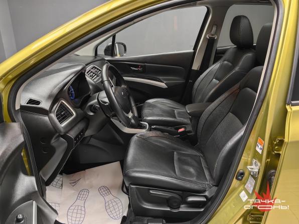 Suzuki SX4 II (S-Cross) с пробегом 2013 года, цена 1 098 000 рублей, 180000 км, хэтчбек, Автокод Объявления