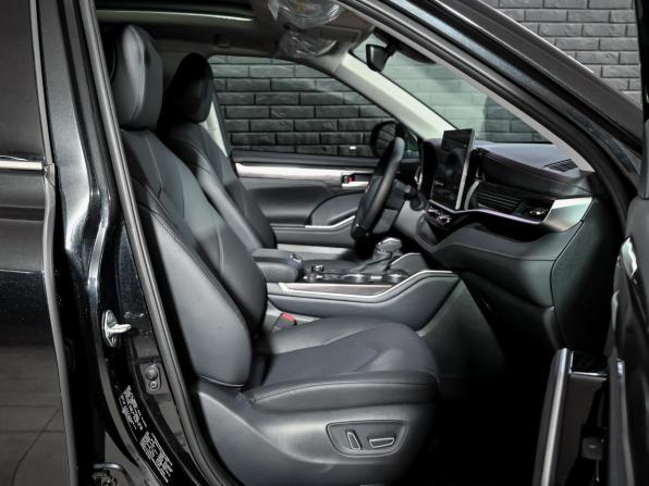 Toyota Highlander IV (XU70) с пробегом 2026 года, цена 5 590 000 рублей, 48 км, внедорожник, Автокод Объявления
