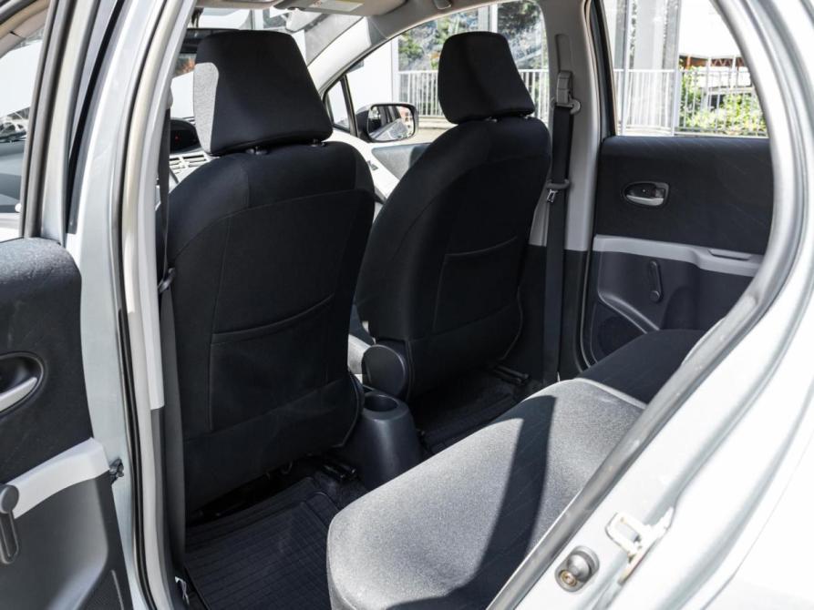 Toyota Yaris II Ставрополь  - изображение 11