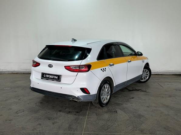 Kia Ceed III с пробегом 2018 года, цена 1 560 000 рублей, 438884 км, универсал, Автокод Объявления