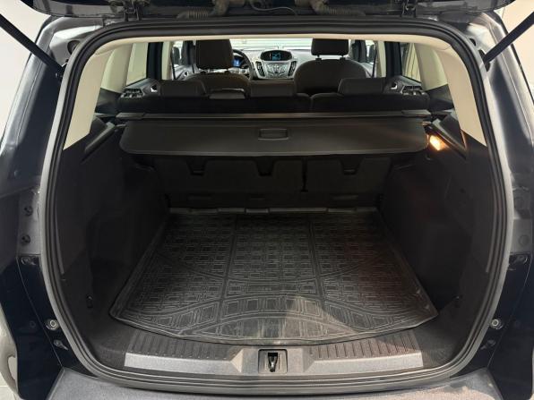 Ford Kuga II с пробегом 2015 года, цена 1 396 000 рублей, 95888 км, внедорожник, Автокод Объявления