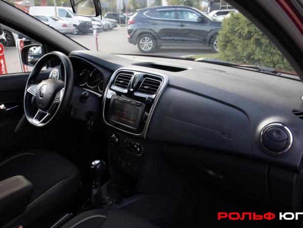 Renault Sandero II Рестайлинг с пробегом 2019 года, цена 848 000 рублей, 237601 км, хэтчбек, Автокод Объявления