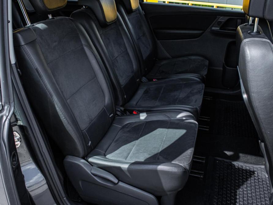 Volkswagen Sharan II Рестайлинг Москва  - изображение 11