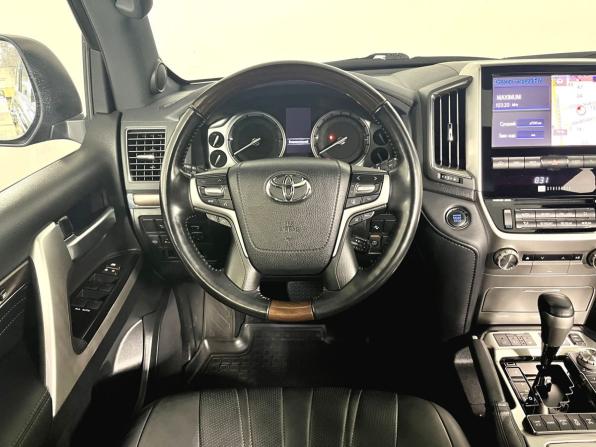 Toyota Land Cruiser 200 Series Рестайлинг 2 с пробегом 2020 года, цена 7 995 000 рублей, 122934 км, внедорожник, Автокод Объявления