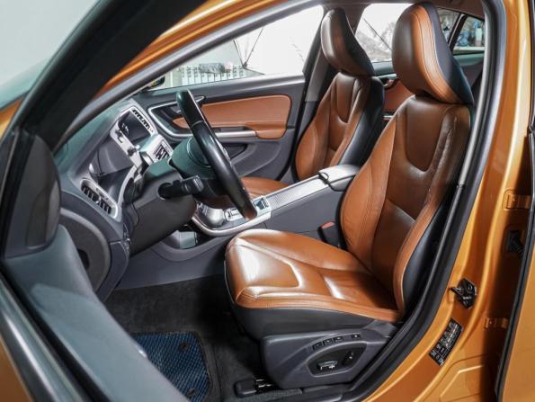 Volvo S60 II с пробегом 2012 года, цена 999 000 рублей, 164991 км, седан, Автокод Объявления