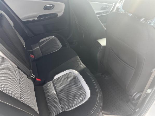 Kia Ceed II с пробегом 2012 года, цена 930 000 рублей, 233131 км, хэтчбек, Автокод Объявления