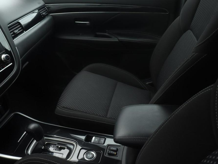 Mitsubishi Outlander III Рестайлинг 3 Казань  - изображение 14