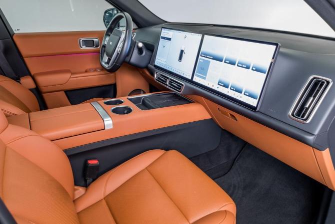 Li Auto (Lixiang) L7 I с пробегом 2023 года, цена 5 745 000 рублей, 63650 км, внедорожник, Автокод Объявления