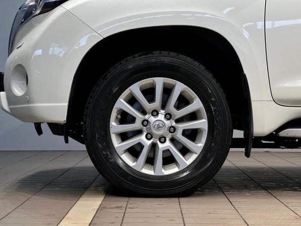 Toyota Land Cruiser Prado 150 Series Рестайлинг 1 с пробегом 2016 года, цена 3 830 000 рублей, 186157 км, внедорожник, Автокод Объявления