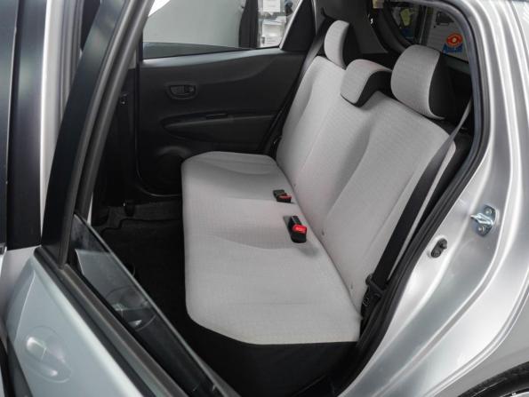 Toyota Vitz III (XP130) с пробегом 2013 года, цена 879 000 рублей, 117027 км, хэтчбек, Автокод Объявления