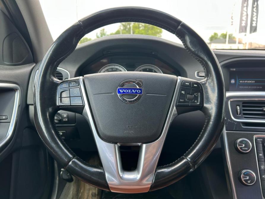 Volvo S60 II Санкт-Петербург  - изображение 8