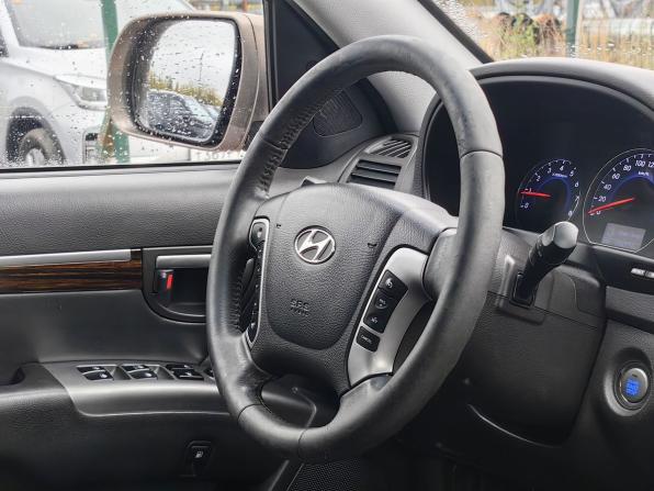 Hyundai Santa Fe II Рестайлинг с пробегом 2010 года, цена 1 149 000 рублей, 193597 км, внедорожник, Автокод Объявления