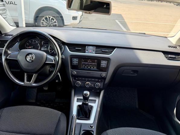 Skoda Octavia III (A7) с пробегом 2016 года, цена 1 388 000 рублей, 177611 км, лифтбек, Автокод Объявления