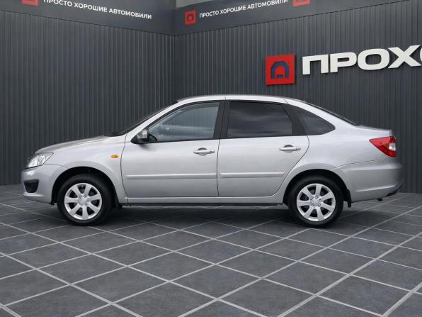 Lada (ВАЗ) Granta I с пробегом 2017 года, цена 477 000 рублей, 68153 км, лифтбек, Автокод Объявления