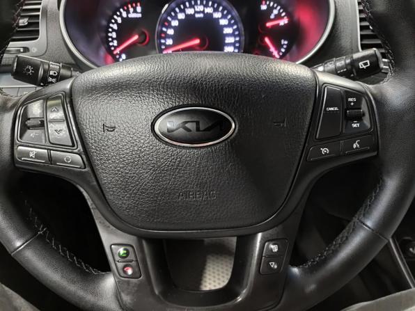 Kia Sorento II Рестайлинг с пробегом 2015 года, цена 1 890 000 рублей, 126894 км, внедорожник, Автокод Объявления