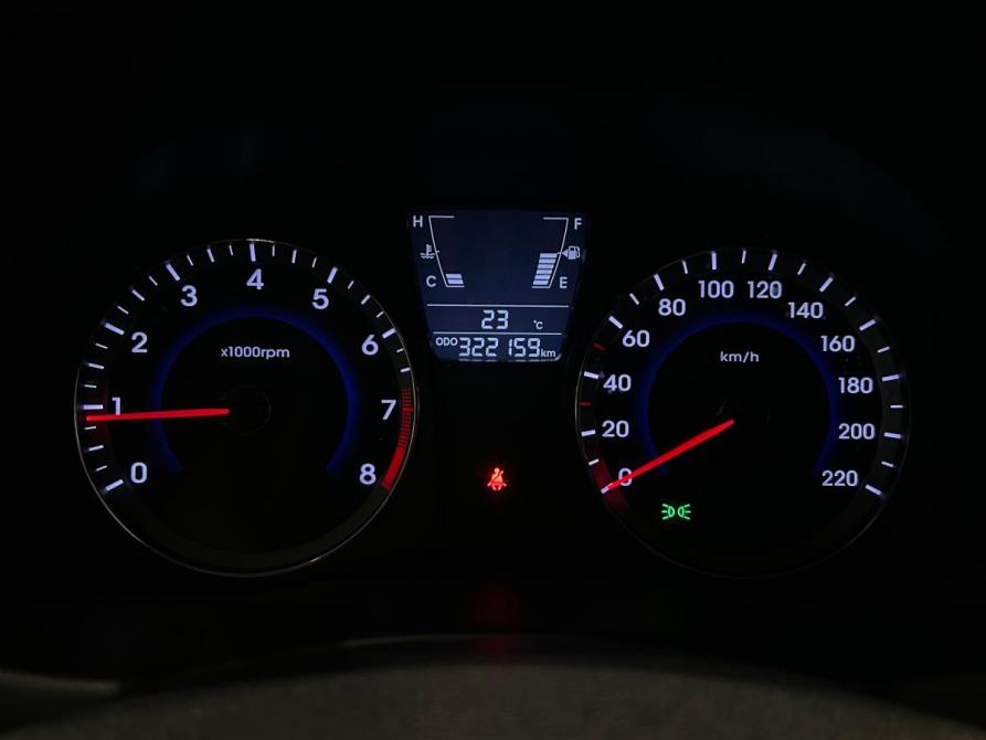 Hyundai Solaris I Санкт-Петербург  - изображение 15