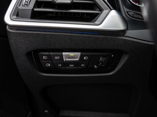 BMW 3 серии VII (G2x) с пробегом 2019 года, цена 3 680 000 рублей, 152607 км, седан, Автокод Объявления