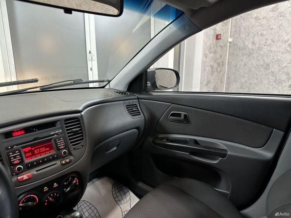 Kia Rio II Рестайлинг с пробегом 2010 года, цена 799 000 рублей, 142623 км, седан, Автокод Объявления