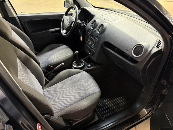Ford Fusion I Рестайлинг с пробегом 2008 года, цена 299 000 рублей, 203643 км, хэтчбек, Автокод Объявления