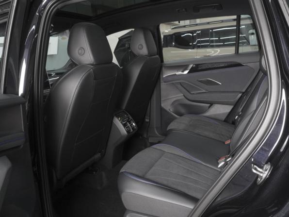 Volkswagen Tiguan III (China Market) с пробегом 2026 года, цена 4 999 000 рублей, 90 км, внедорожник, Автокод Объявления
