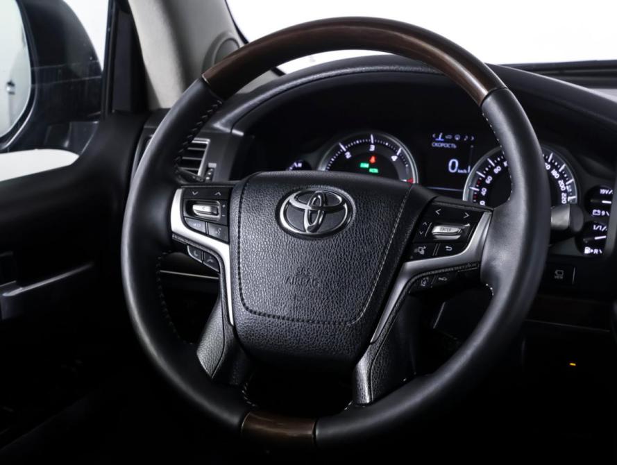 Toyota Land Cruiser 200 Series Рестайлинг 2 Москва  - изображение 14