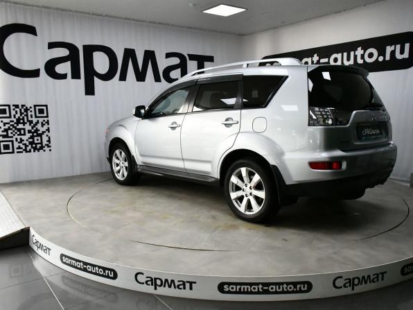 Mitsubishi Outlander II Рестайлинг с пробегом 2010 года, цена 1 255 000 рублей, 276009 км, внедорожник, Автокод Объявления