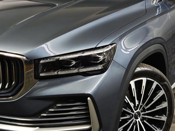 Geely Monjaro I с пробегом 2025 года, цена 3 490 000 рублей, 27496 км, внедорожник, Автокод Объявления