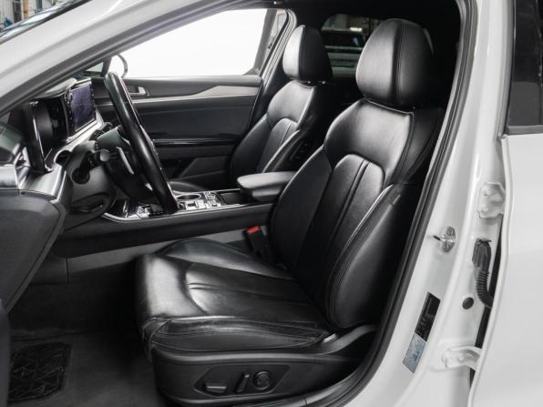 Kia K5 III с пробегом 2020 года, цена 2 599 000 рублей, 138714 км, седан, Автокод Объявления