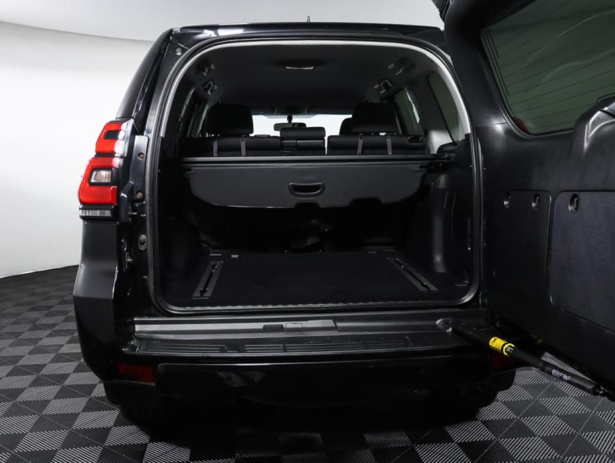Toyota Land Cruiser Prado 150 Series Рестайлинг 2 Москва  - изображение 11