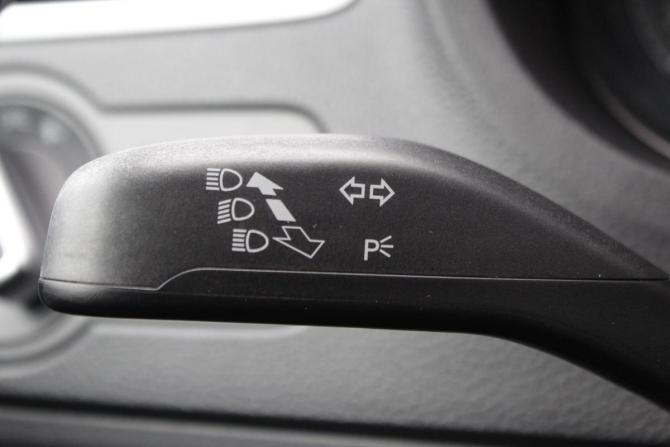Volkswagen Polo V Рестайлинг с пробегом 2016 года, цена 1 110 000 рублей, 140181 км, седан, Автокод Объявления