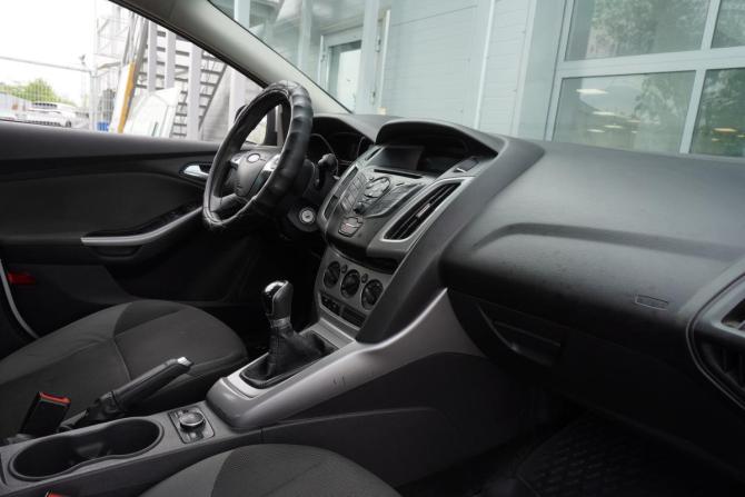 Ford Focus III с пробегом 2013 года, цена 690 000 рублей, 159025 км, седан, Автокод Объявления