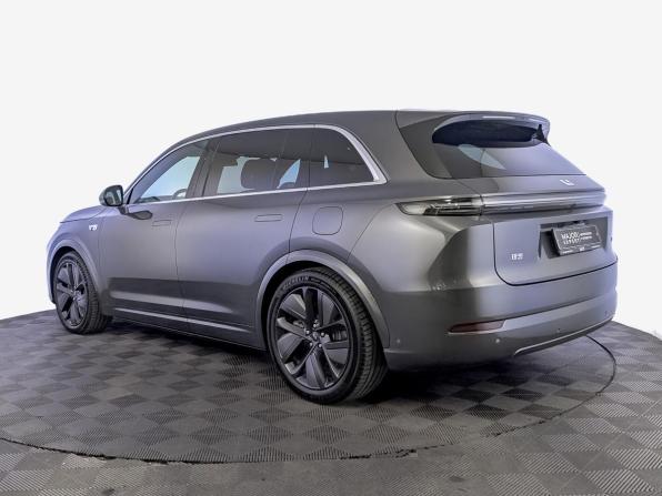 Li Auto (Lixiang) L7 I с пробегом 2025 года, цена 6 400 000 рублей, 30567 км, внедорожник, Автокод Объявления