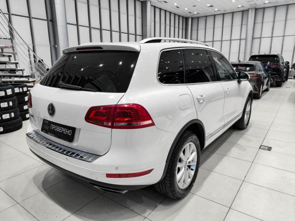 Volkswagen Touareg II с пробегом 2014 года, цена 1 750 000 рублей, 247282 км, внедорожник, Автокод Объявления