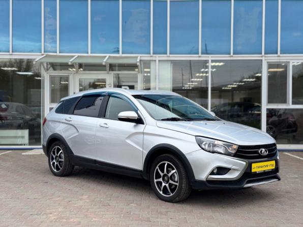Lada (ВАЗ) Vesta I с пробегом 2018 года, цена 930 000 рублей, 156758 км, универсал, Автокод Объявления